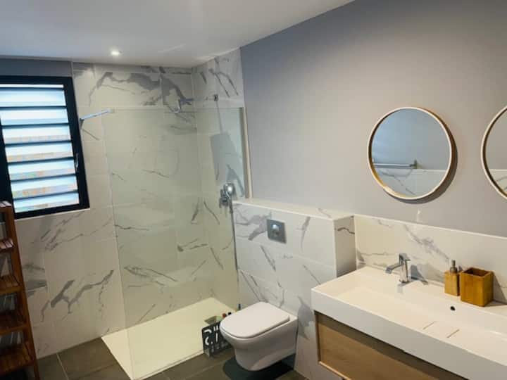 Salle de bain marbre